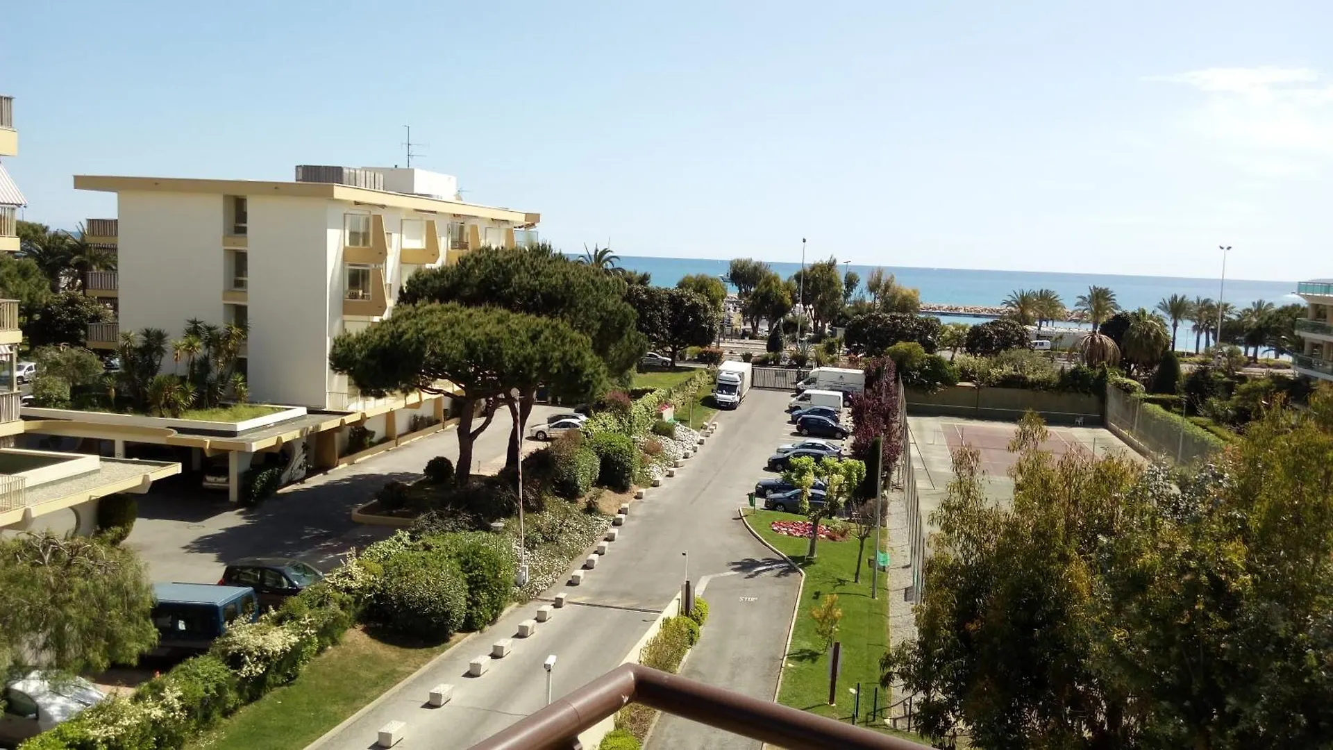 Apartment Heliotel Marine 4* Bord De Mer Saint-Laurent-du-Var